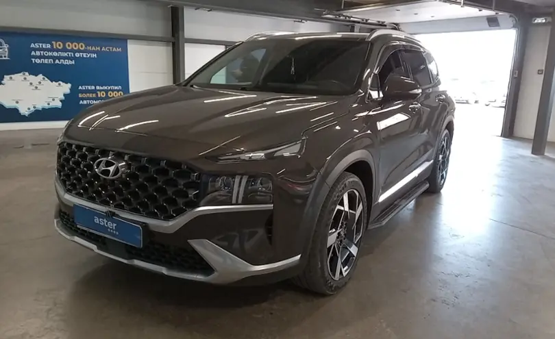 Hyundai Santa Fe 2022 года за 20 000 000 тг. в Астана