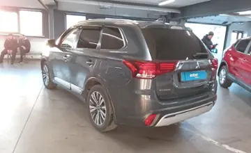 Mitsubishi Outlander 2020 года за 10 100 000 тг. в Астана фото 4