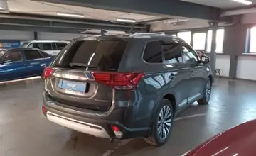 Mitsubishi Outlander 2020 года за 10 100 000 тг. в Астана фото 3
