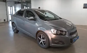 Chevrolet Aveo 2015 года за 2 700 000 тг. в Астана фото 2