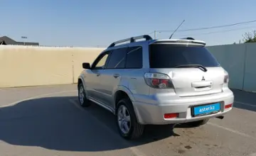 Mitsubishi Outlander 2005 года за 3 850 000 тг. в Шымкент фото 4