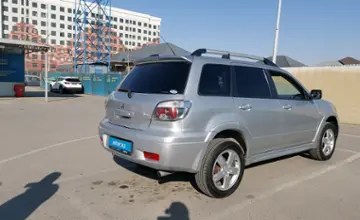 Mitsubishi Outlander 2005 года за 3 850 000 тг. в Шымкент фото 3