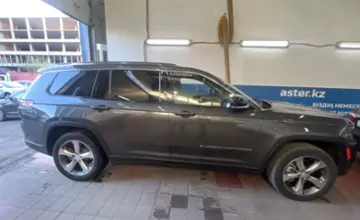 Jeep Grand Cherokee 2021 года за 20 000 000 тг. в Астана фото 4