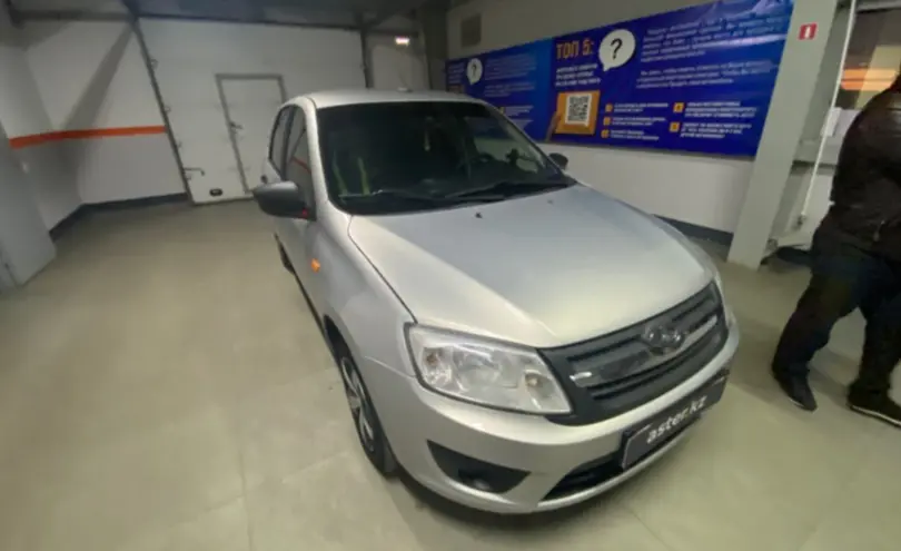 LADA (ВАЗ) Granta 2017 года за 3 500 000 тг. в Уральск фото 3