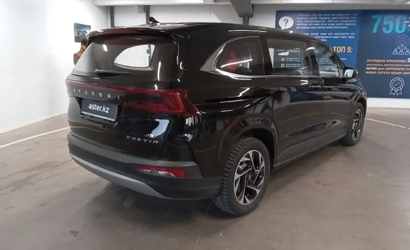 Hyundai Custin 2024 года за 15 800 000 тг. в Астана фото 3