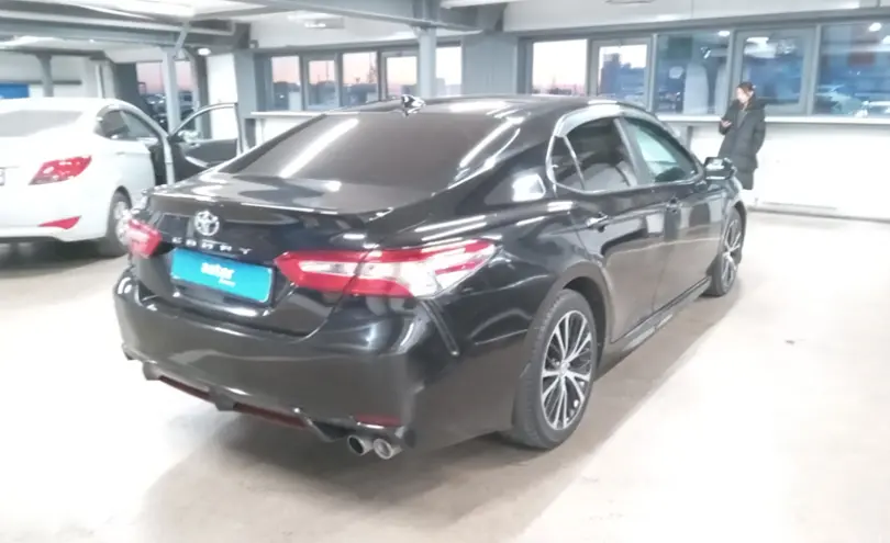 Toyota Camry 2019 года за 11 500 000 тг. в Астана фото 3