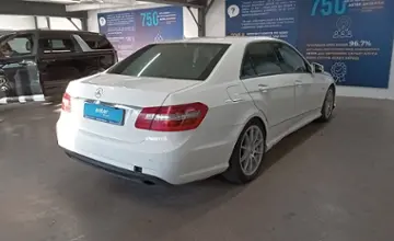 Mercedes-Benz E-Класс 2011 года за 6 050 000 тг. в Астана фото 3