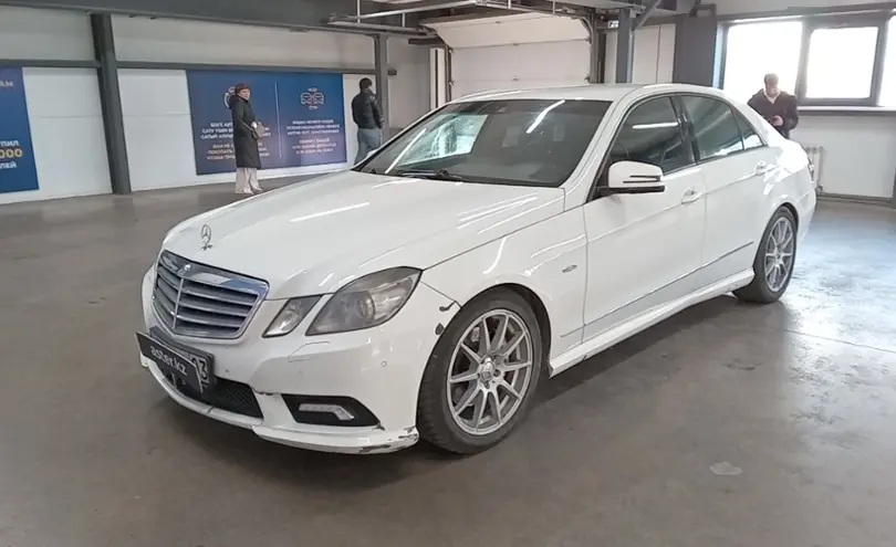 Mercedes-Benz E-Класс 2011 года за 6 050 000 тг. в Астана