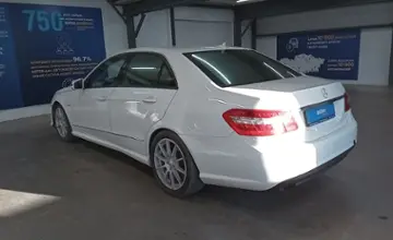 Mercedes-Benz E-Класс 2011 года за 6 050 000 тг. в Астана фото 4