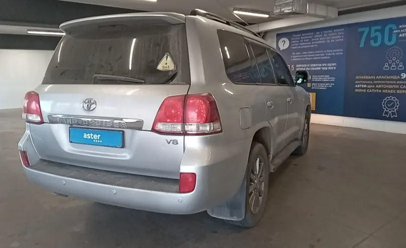 Toyota Land Cruiser 2011 года за 15 000 000 тг. в Астана фото 3