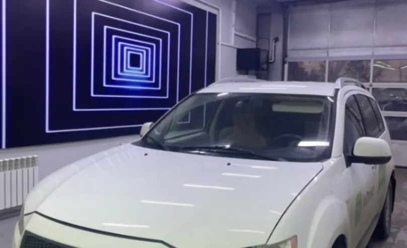 Mitsubishi Outlander 2010 года за 7 000 000 тг. в Павлодар