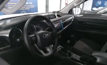 Toyota Hilux 2018 года за 16 000 000 тг. в Астана фото 5