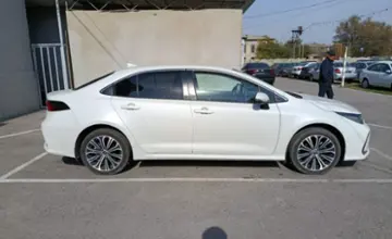 Toyota Corolla 2019 года за 10 000 000 тг. в Тараз фото 4