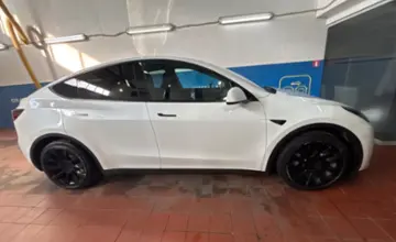 Tesla Model Y 2022 года за 17 500 000 тг. в Астана фото 4