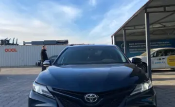 Toyota Camry 2020 года за 11 000 000 тг. в Караганда фото 2