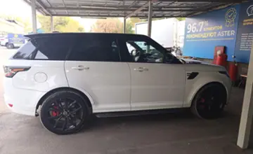 Land Rover Range Rover Sport 2013 года за 17 000 000 тг. в Алматы фото 4