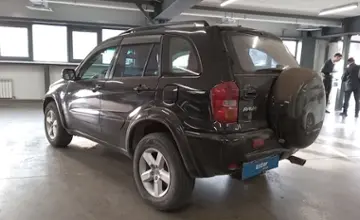 Toyota RAV4 2004 года за 5 000 000 тг. в Астана фото 4