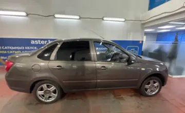 LADA (ВАЗ) Granta 2015 года за 2 990 000 тг. в Астана фото 4