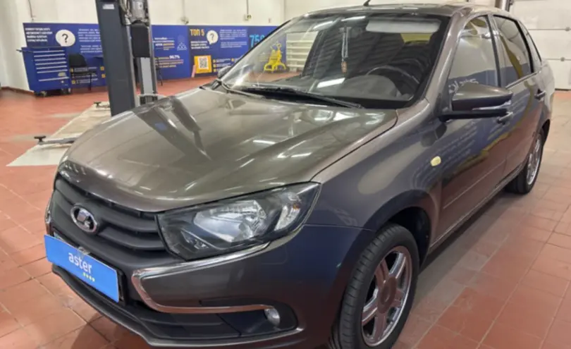 LADA (ВАЗ) Granta 2015 года за 2 990 000 тг. в Астана