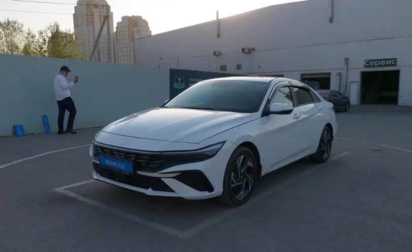 Hyundai Elantra 2024 года за 12 000 000 тг. в Шымкент