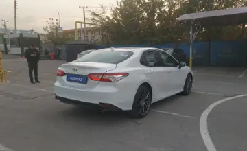 Toyota Camry 2021 года за 15 000 000 тг. в Алматы фото 3