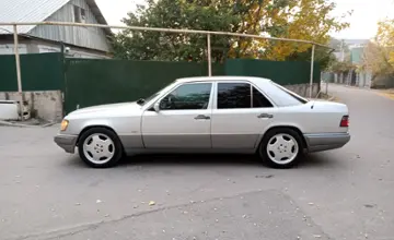 Mercedes-Benz E-Класс 1994 года за 2 700 000 тг. в Алматы