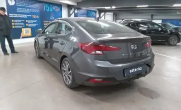 Hyundai Elantra 2020 года за 8 500 000 тг. в Астана фото 4