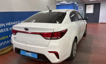 Kia Rio 2020 года за 7 000 000 тг. в Астана