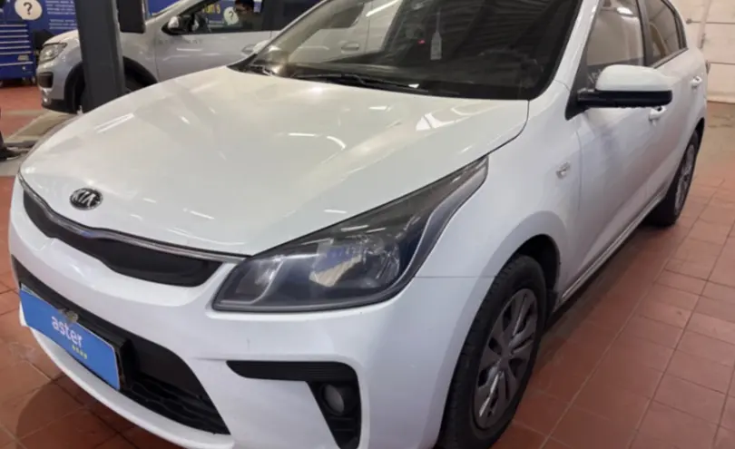 Kia Rio 2020 года за 7 000 000 тг. в Астана