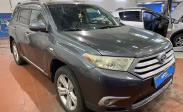 Toyota Highlander 2011 года за 9 000 000 тг. в Астана фото 3