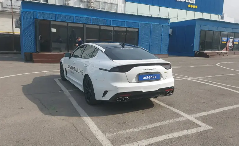 Kia Stinger 2022 года за 19 000 000 тг. в Алматы фото 4