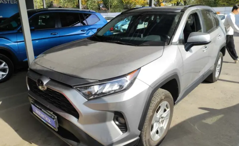 Toyota RAV4 2021 года за 11 000 000 тг. в Алматы