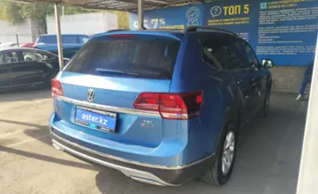 Volkswagen Teramont 2018 года за 18 000 000 тг. в Алматы