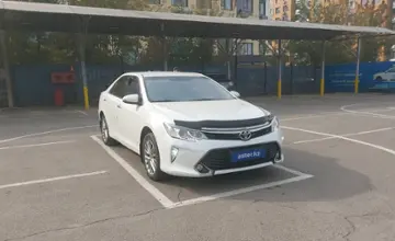 Toyota Camry 2016 года за 13 000 000 тг. в Алматы фото 2