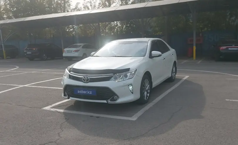 Toyota Camry 2016 года за 13 000 000 тг. в Алматы
