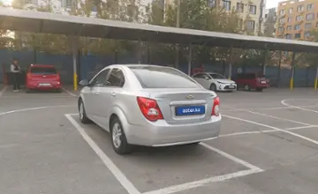Chevrolet Aveo 2015 года за 4 000 000 тг. в Алматы фото 4