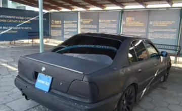 BMW 7 серии 1995 года за 1 500 000 тг. в Талдыкорган