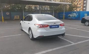 Toyota Camry 2019 года за 13 000 000 тг. в Алматы фото 4