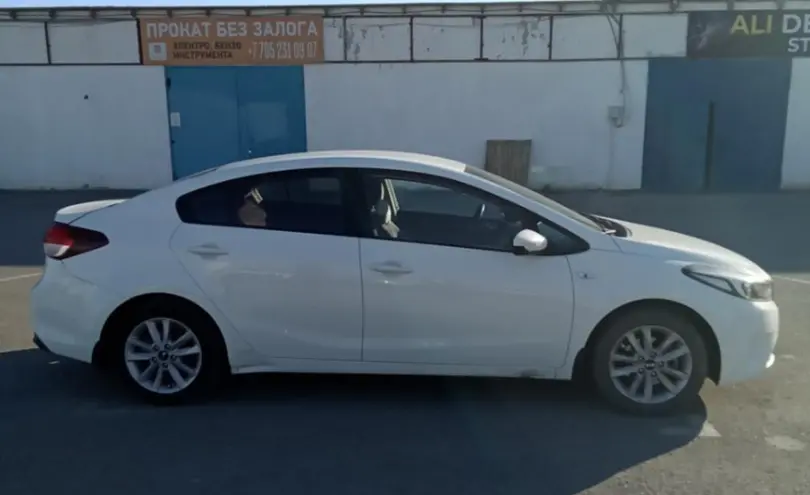 Kia Cerato 2018 года за 8 000 000 тг. в Актау фото 4