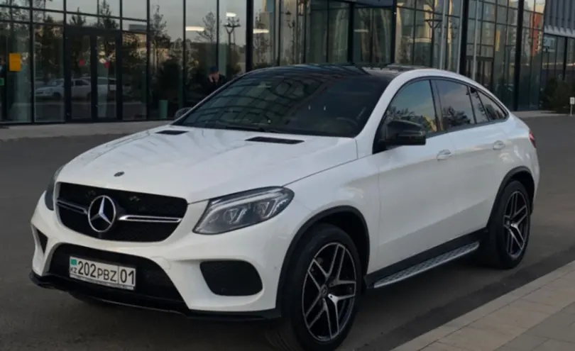 Mercedes-Benz GLE 2017 года за 26 000 000 тг. в Астана
