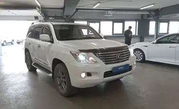 Lexus LX 2011 года за 24 000 000 тг. в Астана фото 2