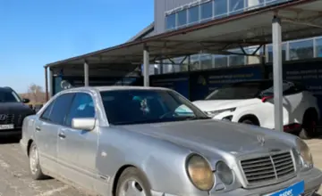 Mercedes-Benz E-Класс 1997 года за 2 000 000 тг. в Караганда фото 3