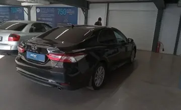 Toyota Camry 2021 года за 14 000 000 тг. в Астана фото 3