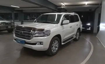 Toyota Land Cruiser 2019 года за 32 000 000 тг. в Астана фото 1