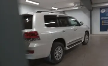 Toyota Land Cruiser 2019 года за 32 000 000 тг. в Астана фото 3