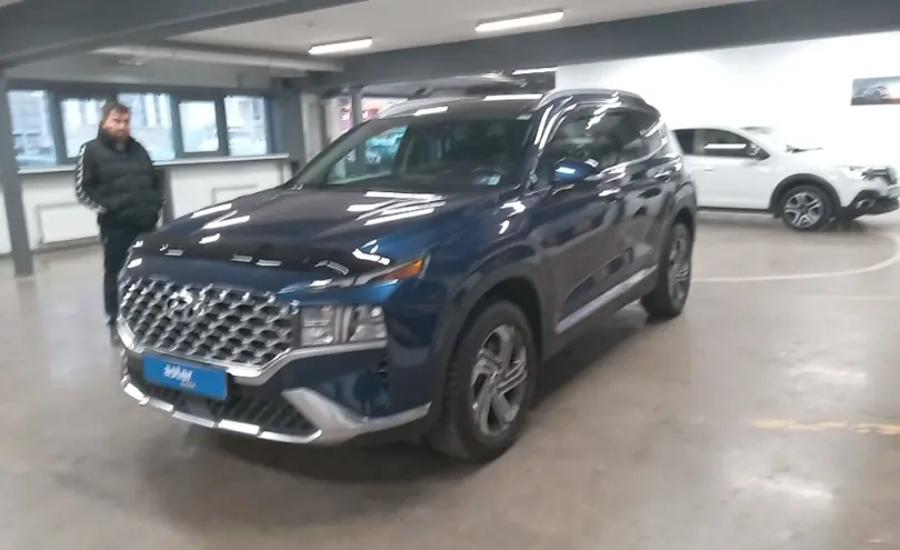 Hyundai Santa Fe 2022 года за 18 000 000 тг. в Астана