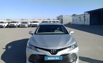 Toyota Camry 2018 года за 13 600 000 тг. в Актау фото 2