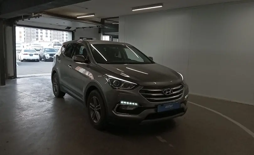 Hyundai Santa Fe 2018 года за 10 500 000 тг. в Астана фото 2