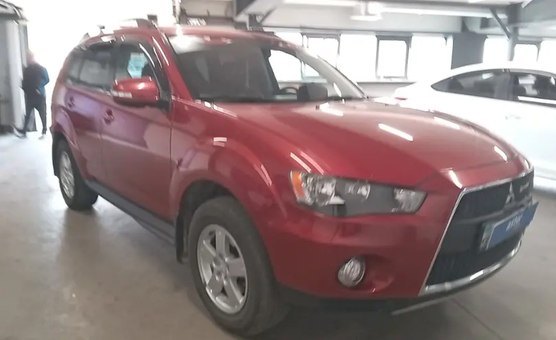 Mitsubishi Outlander 2012 года за 6 500 000 тг. в Астана фото 2