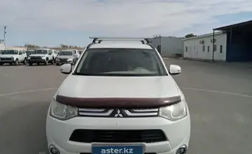 Mitsubishi Outlander 2013 года за 8 000 000 тг. в Актау фото 2